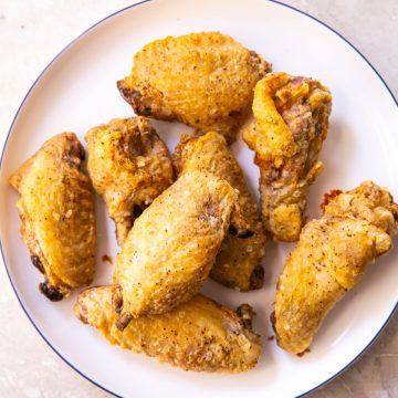 plate of chicken wings