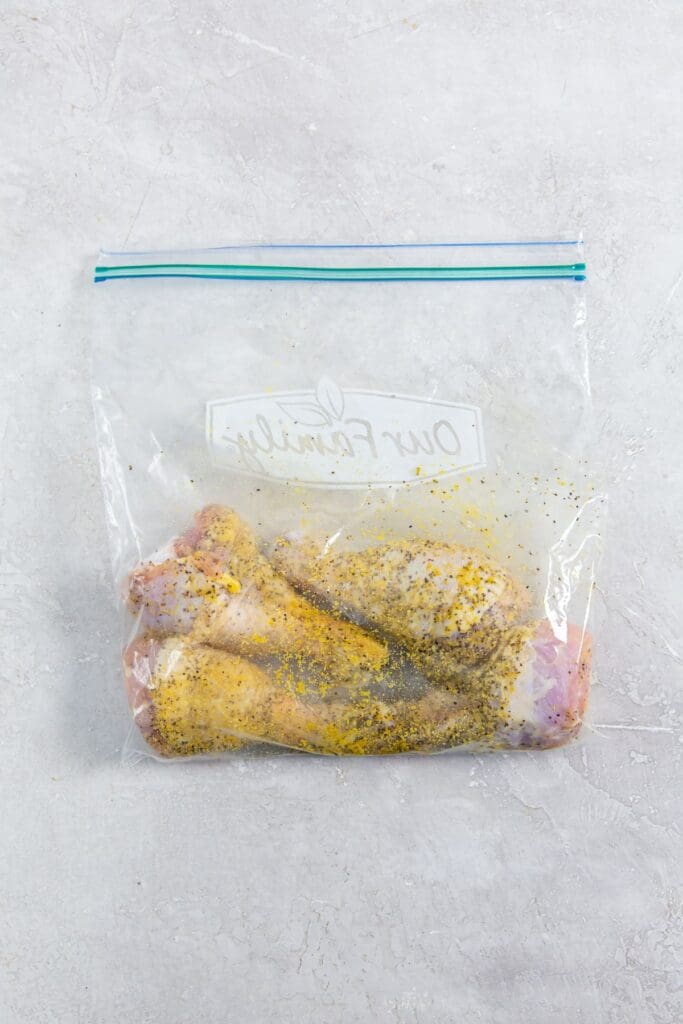 ziplock bag with chicken and seasoning