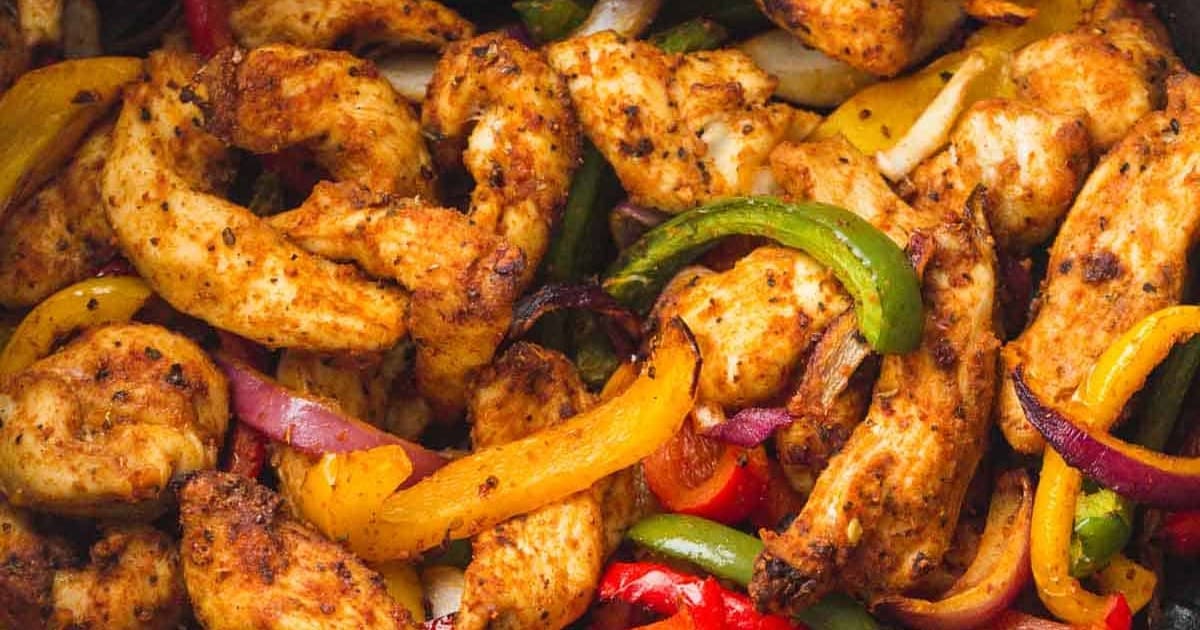 Air Fryer Recipes That’ll Make You Forget Your Stove Close Up of Air Fryer Chicken Fajitas