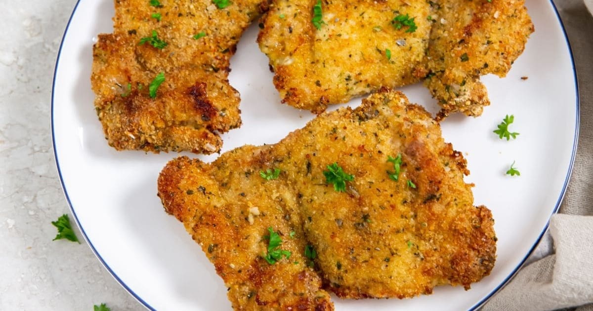 Recipes for Air Fryer Chicken Thighs Close Up of Air Fryer Breaded Chicken Thighs