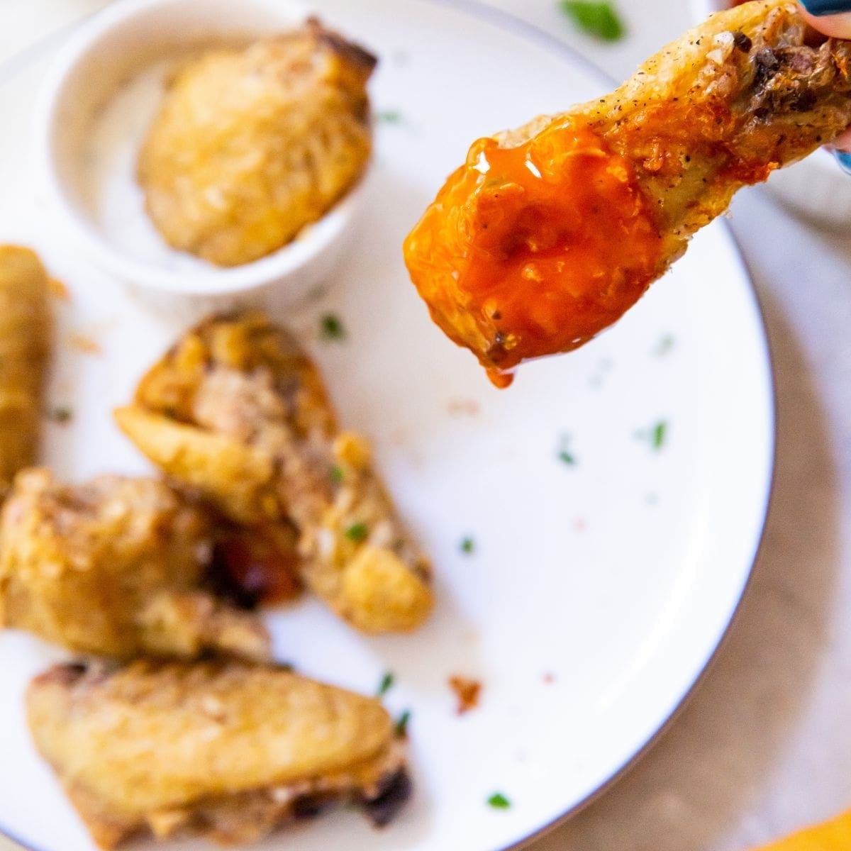 7 Air Fryer Chicken Wings for Your Summer BBQ