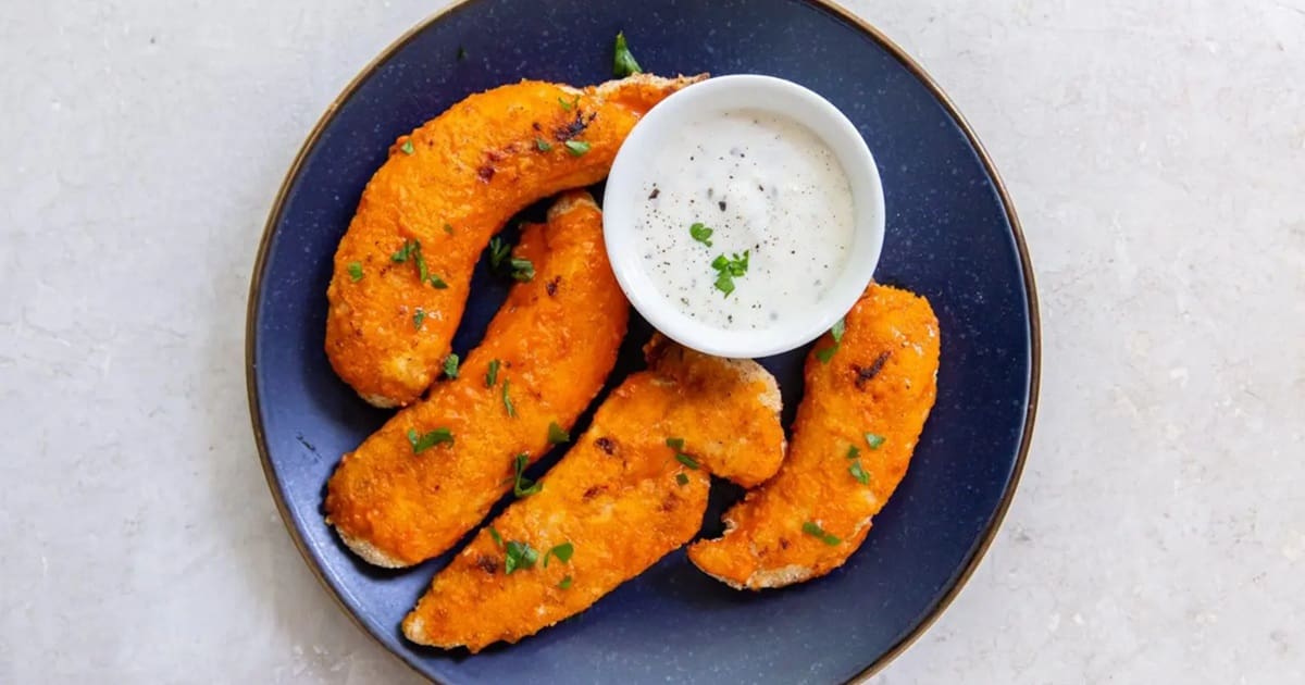 Delicious Chicken Air Fryer Recipes For Busy Weeknights a Plate of Easy Air Fryer Buffalo Chicken Tenders