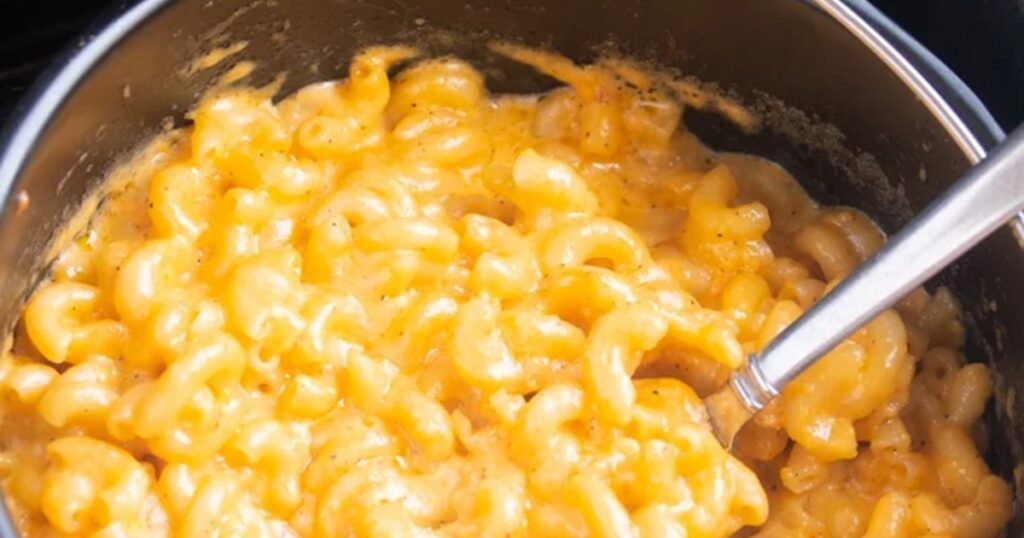Air Fryer Christmas Party Recipes Close Up of a Bowl of Air Fryer Mac and Cheese