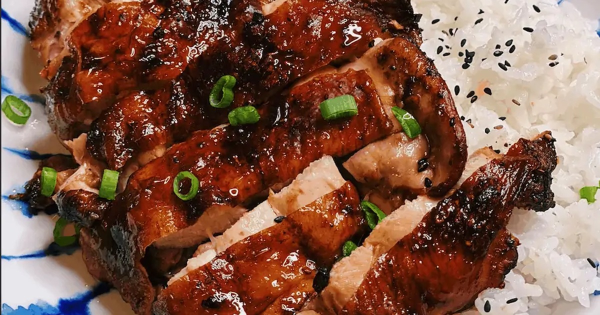 Air Fryer Chicken Marinades Air Fryer Soy Sauce Chicken Sliced on Rice in a Bowl