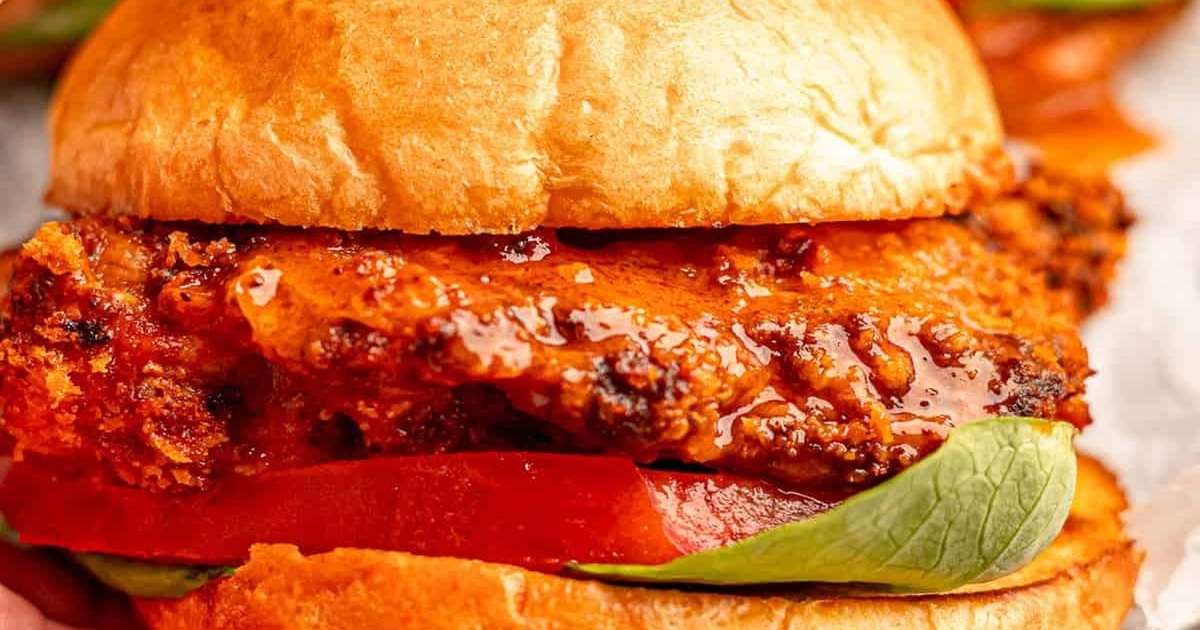 Air Fryer Chicken Sandwich Recipes Crispy Buffalo Chicken Sandwiches Close Up
