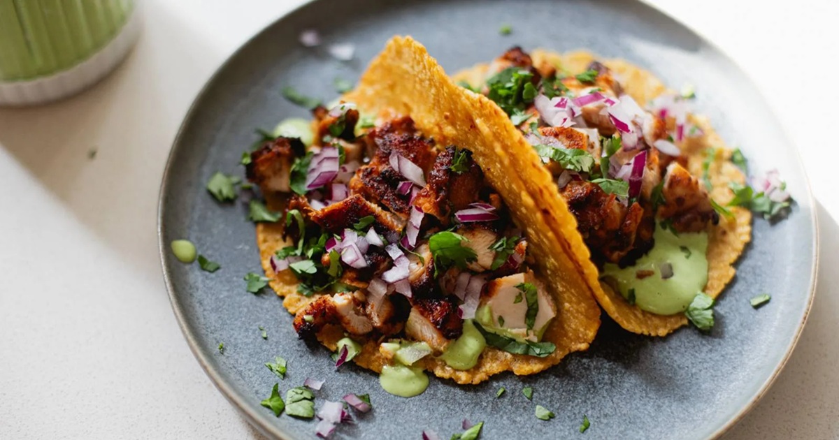 Air Fryer Chicken Taco Recipes Ridiculously Good Chicken Tacos with Green Sauce on a Plate