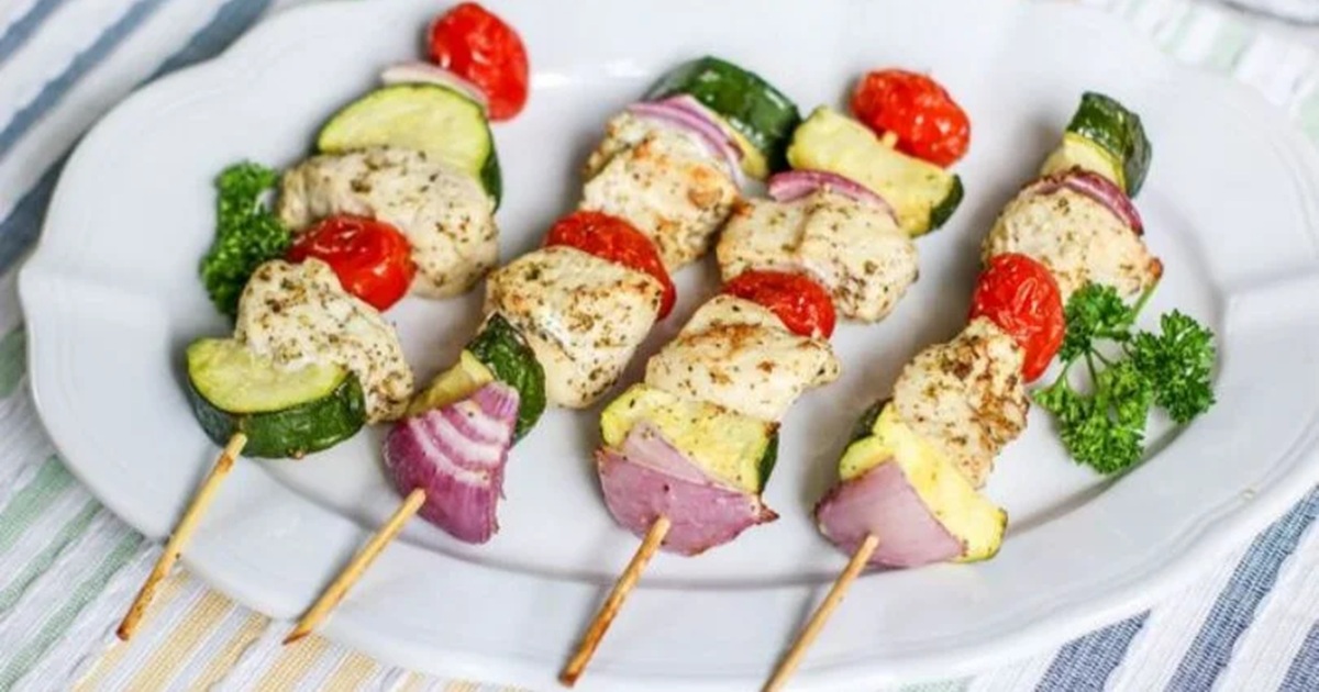 Weight Watchers Air Fryer Chicken Recipes Air Fryer Greek Chicken Kabobs on a Serving Platter