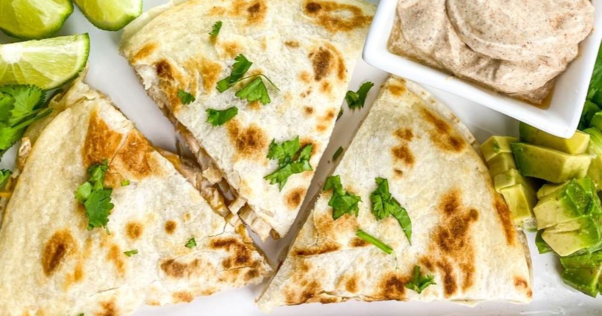 Low SmartPoints Air Fryer Chicken Breast Recipes Air Fryer Quesadillas on a Plate