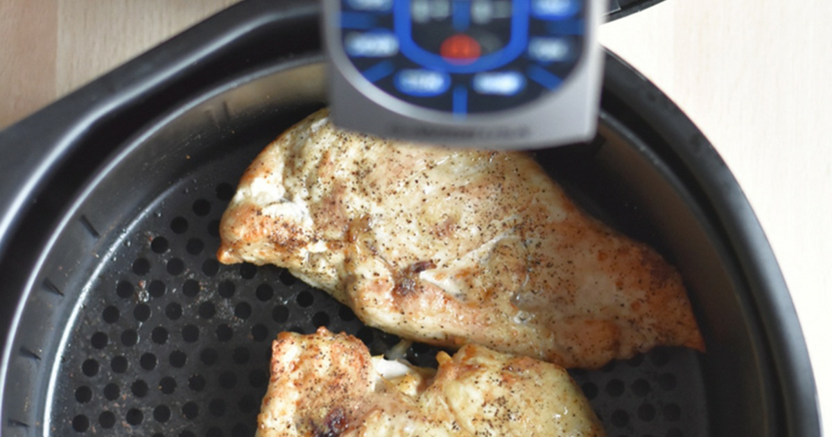 Low SmartPoints Air Fryer Chicken Breast Recipes Air Fryer Chicken Breast in an Air Fryer Basket