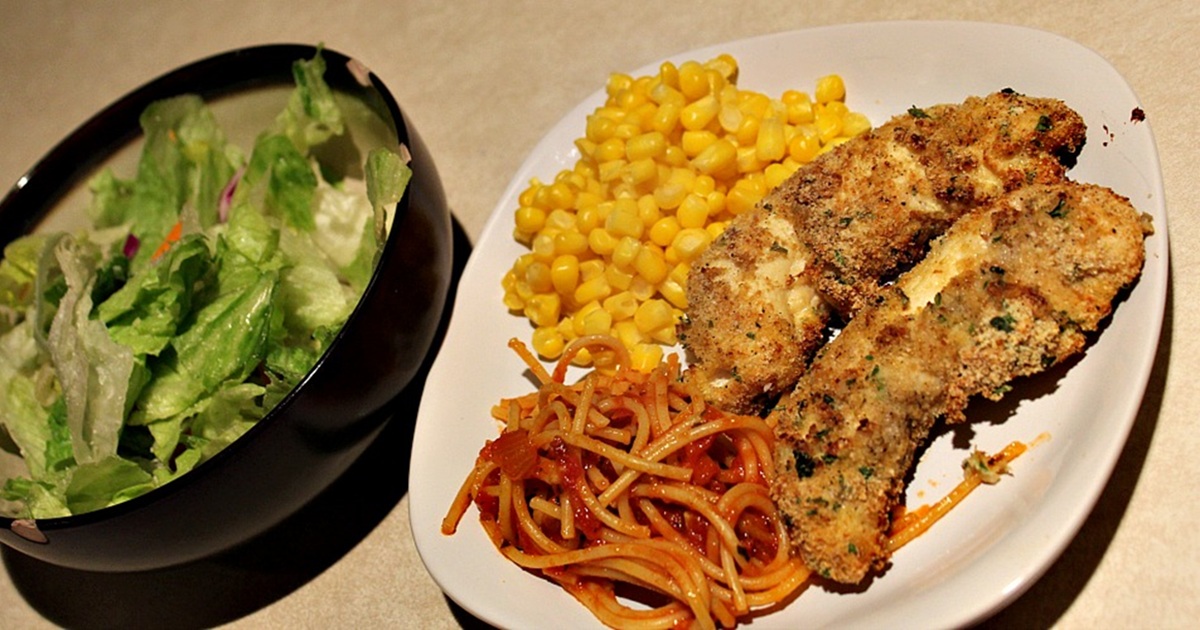 Weight Watchers Air Fryer Chicken Thigh Recipes Air Fryer Chicken Parmesan on a Plate with Spaghetti and Corn