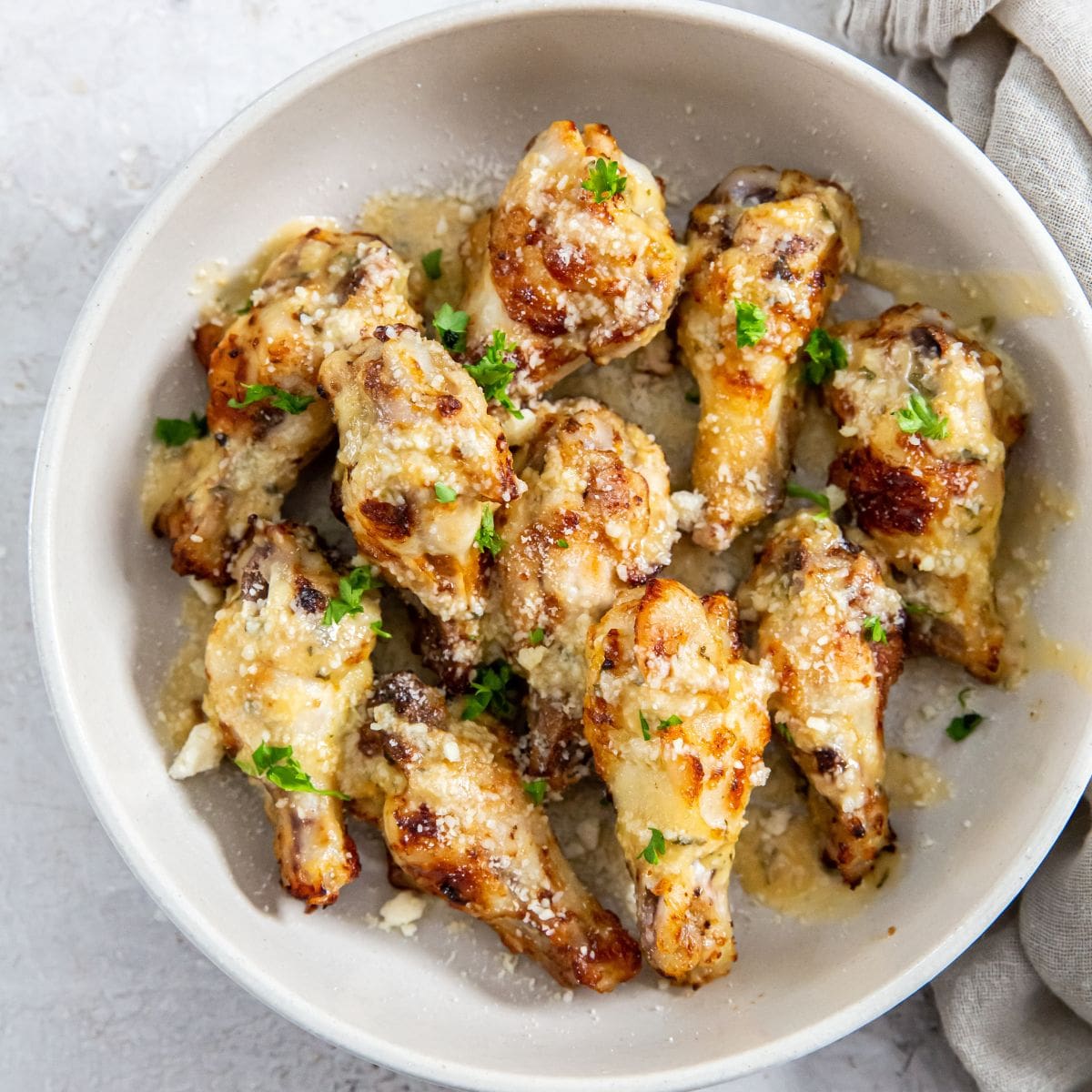 Air Fryer Garlic Parmesan Wings